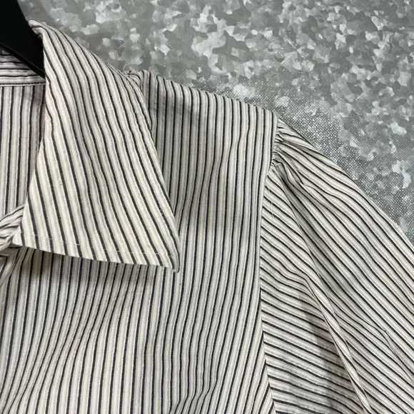 Lane Bryant Women's Plus Size Striped Ruffle Button Up Top - Size 18/20 - Blouse - Picture 2 of 6